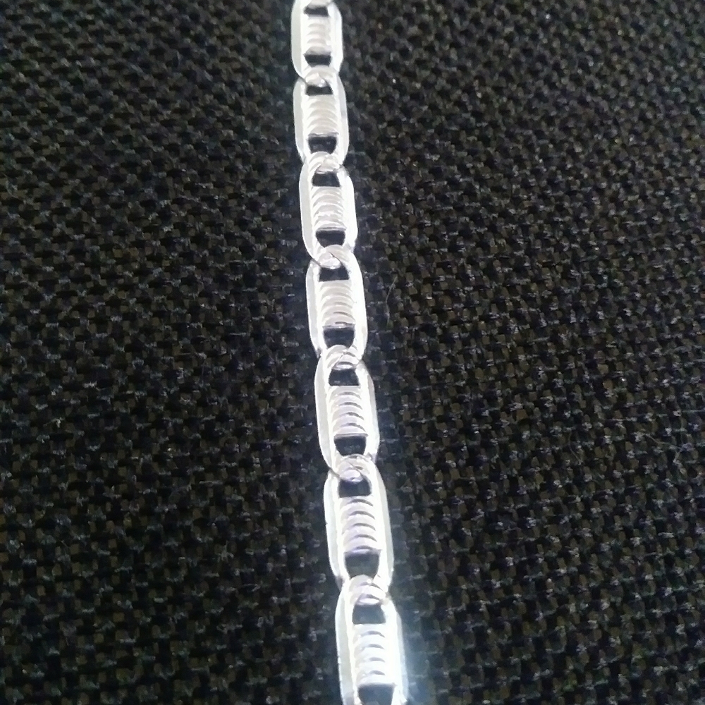20" LARGE LINK 👉CUBAN STERLING/STRONG RHODIUM FINISH {7mm}. CHAIN.